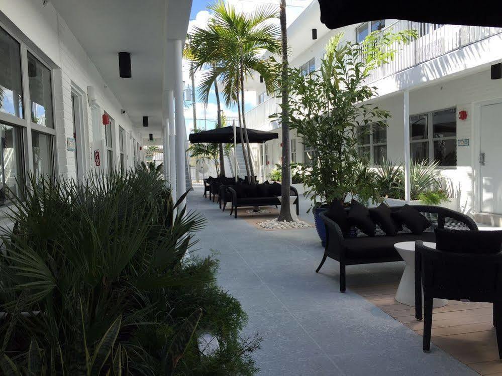 Seaside All Suites Hotel Miami Beach Exterior photo