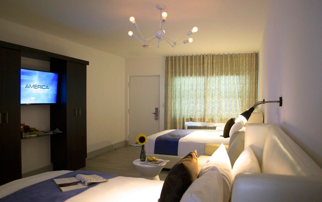 Seaside All Suites Hotel Miami Beach Exterior photo